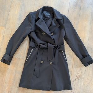 Elegant Black Double-Breasted Women's Coat